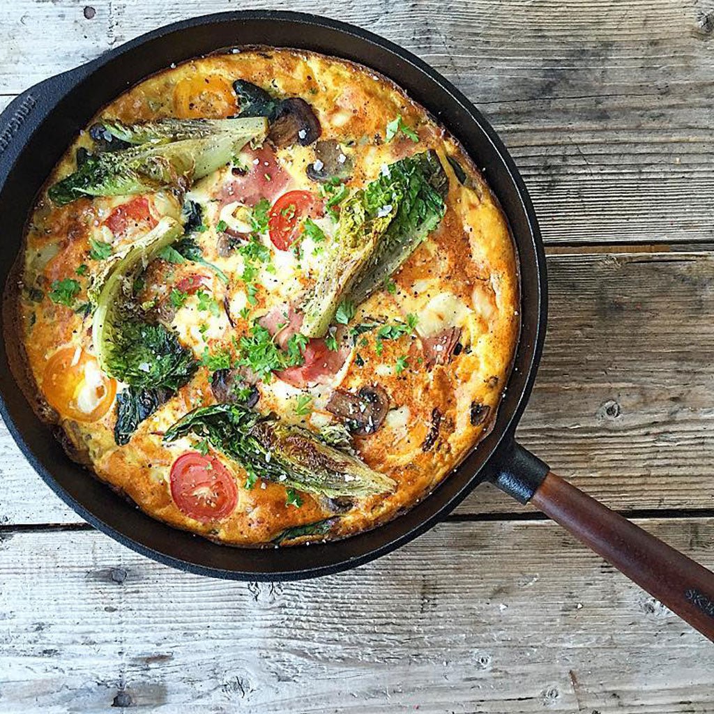 Cast Iron Deep Skillet 11" with Walnut Handle Boston General Store