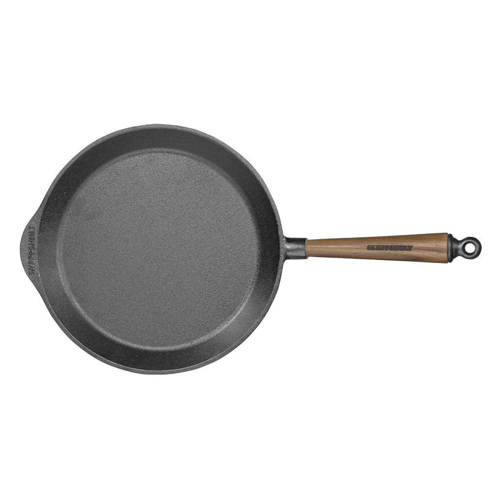 Cast Iron Skillet 11" with Walnut Handle Boston General Store