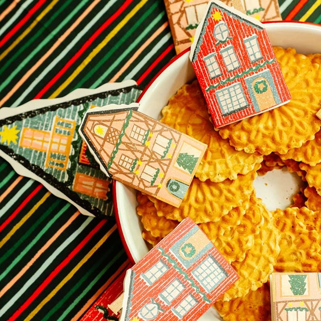 Die - Cut Pink Cottage Holiday Card Boston General Store