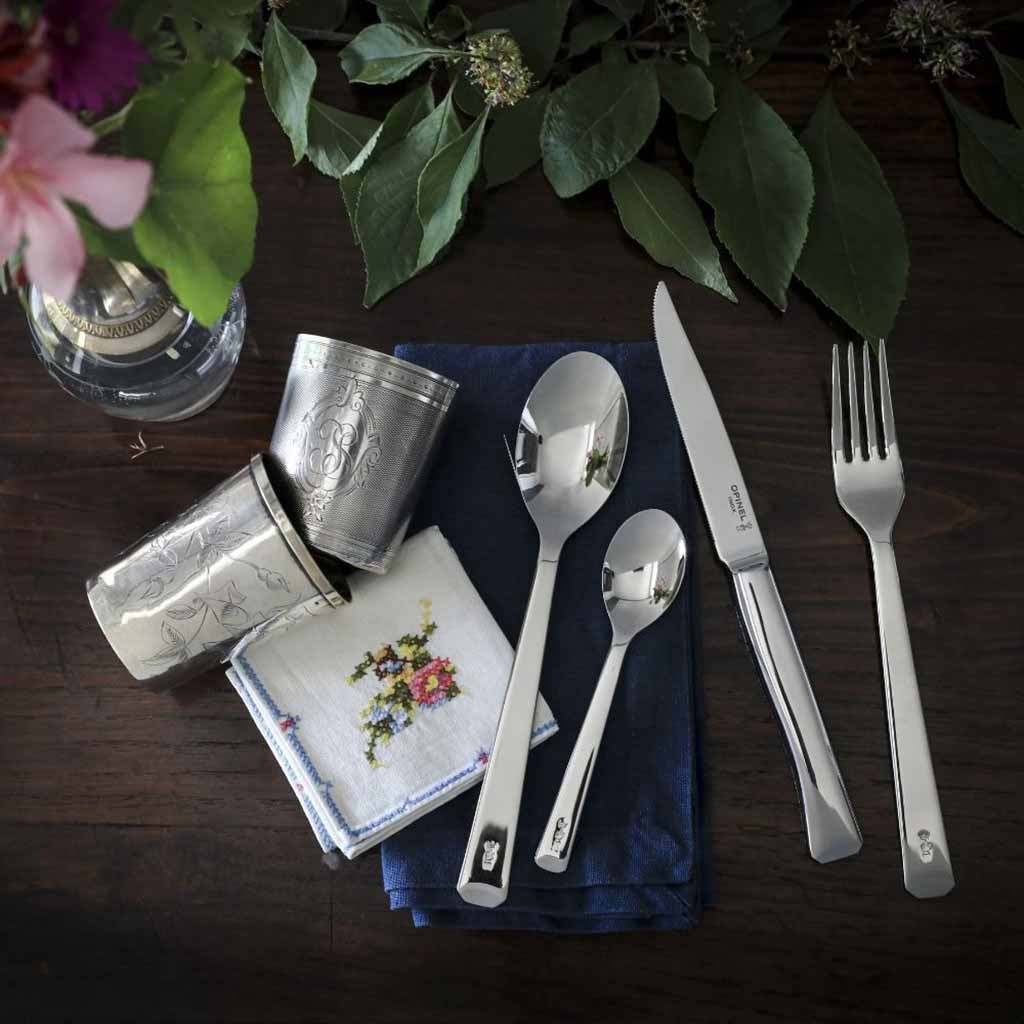 Perpétue 16 - piece Flatware Collection Boston General Store