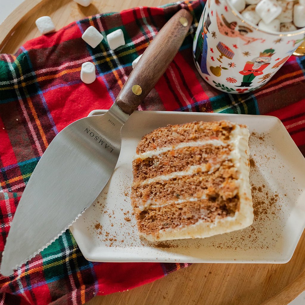 Vintage Pie & Cake Server with Serrated Edge Boston General Store