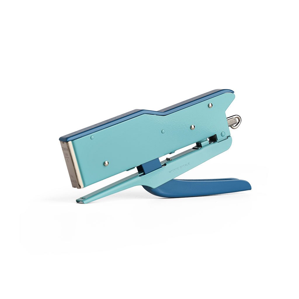 Handheld Zenith 548/E stapler with two toned blue body