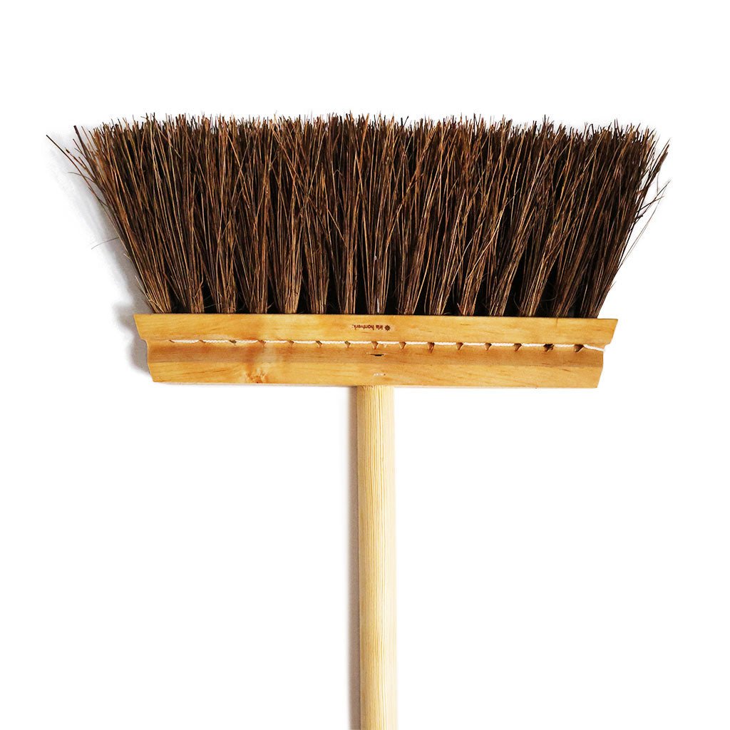 Bassine Outdoor Broom Boston General Store