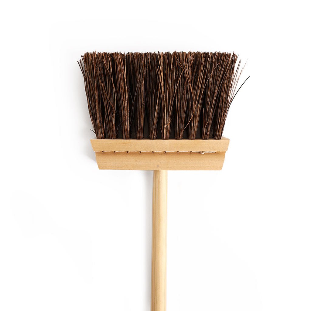 Children's Bassine Outdoor Broom Boston General Store