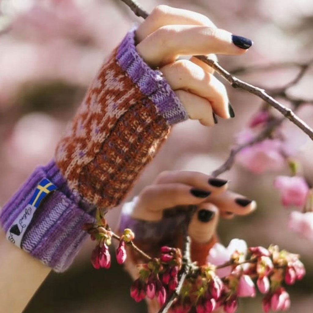 Fastfolk Estelle & Esbjorn Wristwarmer at Boston General Store
