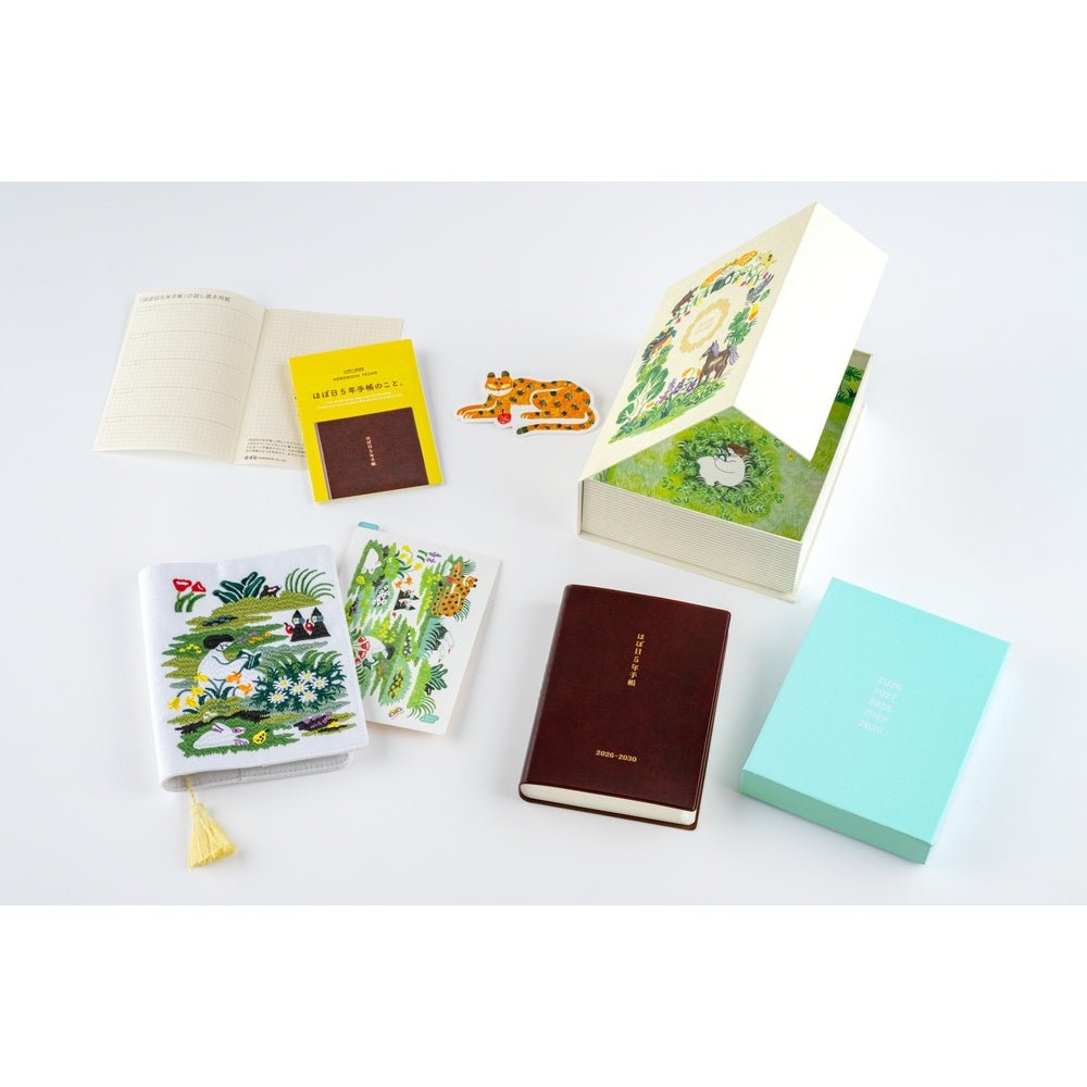 Hobonichi 5 - Year Techo Book Gift Edition iyo okumi haconiwa - A6 - 2026 - 2030 Boston General Store
