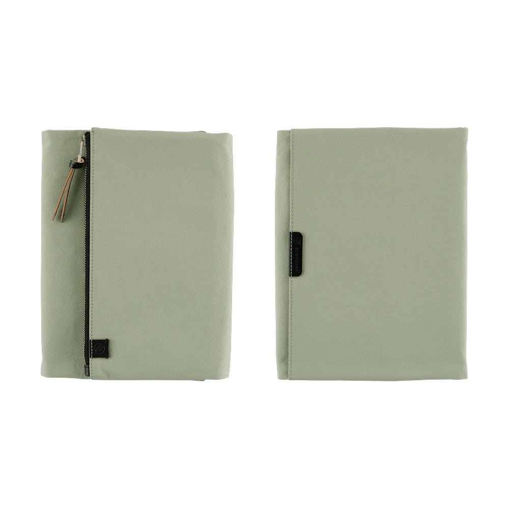 Hobonichi Techo Cousin A5 2026 - Book with Cover - Tragen: Oakmoss Boston General Store