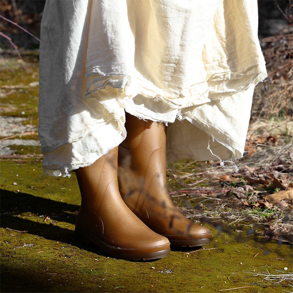 Kapitana Hemp Wellington Boot | Boston General Store