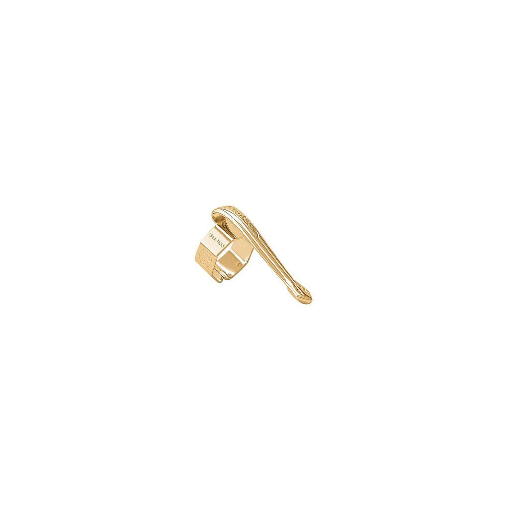 Gold nostalgic fountain pen clip on white background