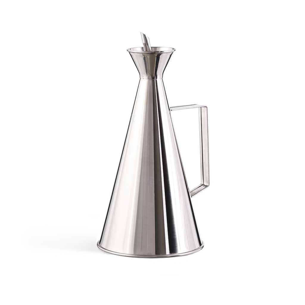 Stainless Steel Oil Can 3/4 L at Boston General Store
