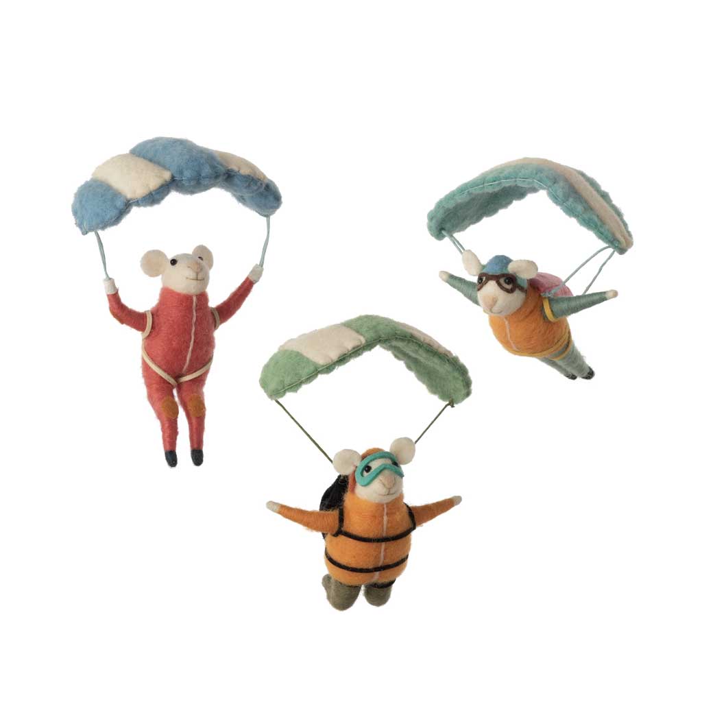 Parasailing Mouse Ornament Boston General Store