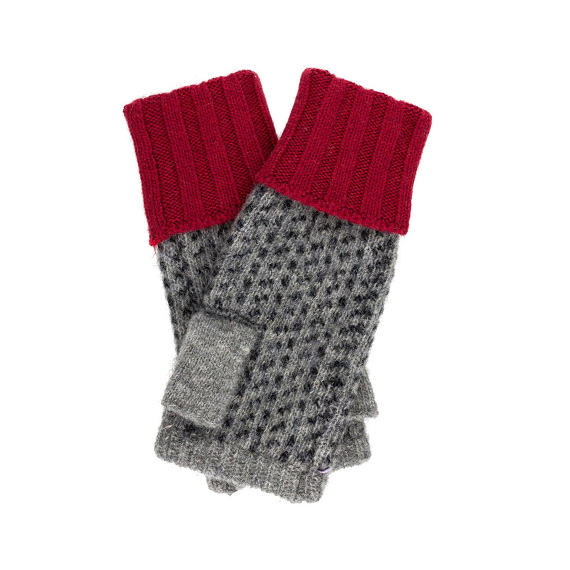Skafto Gra Wristwarmer at Boston General Store