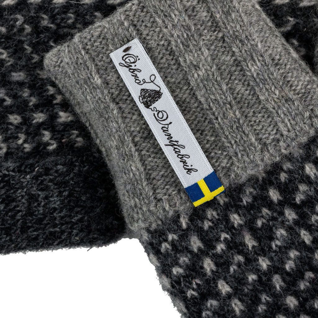 Skafto Sot Wristwarmer at Boston General Store