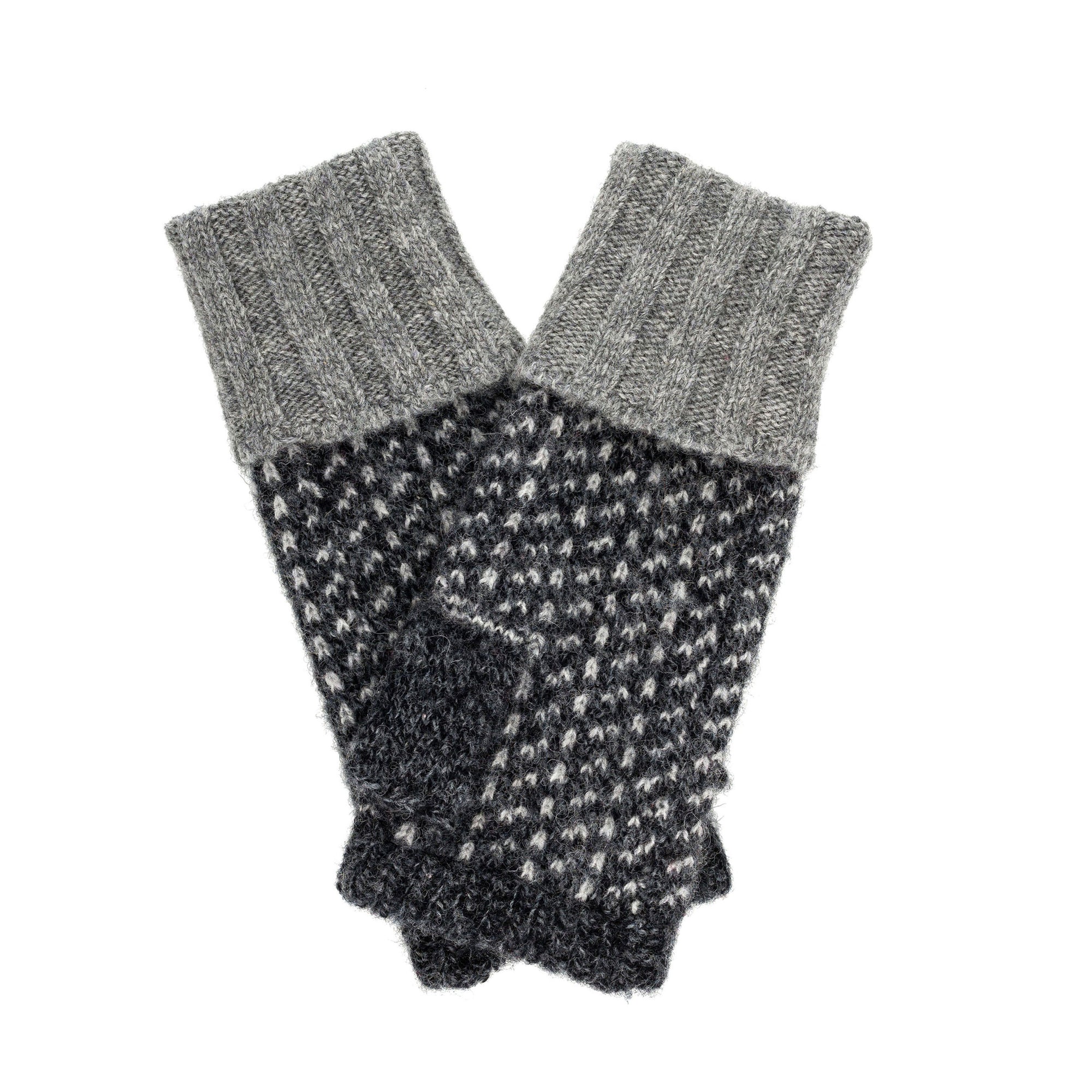 Skafto Sot Wristwarmer at Boston General Store