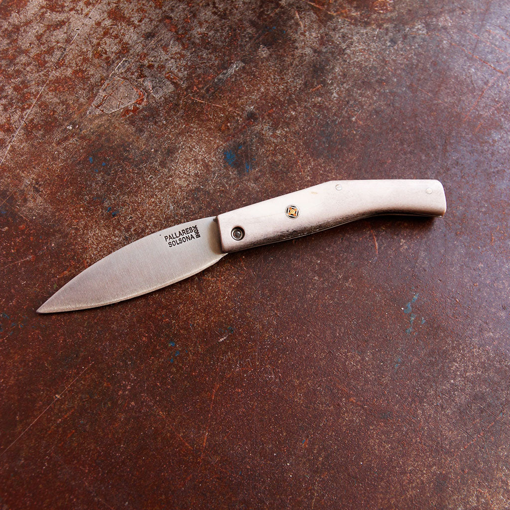 Busa Pocket Knife with Deer Horn Handle by Pallarès Solsona