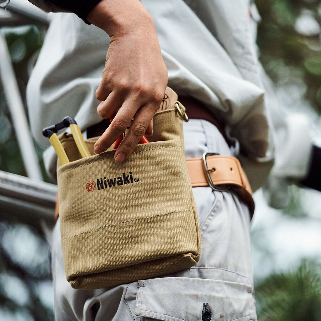 Garden Pouch by Niwaki | Boston General Store